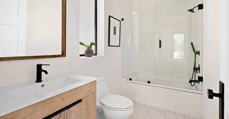 Tub Replacement With Shower in Lubbock